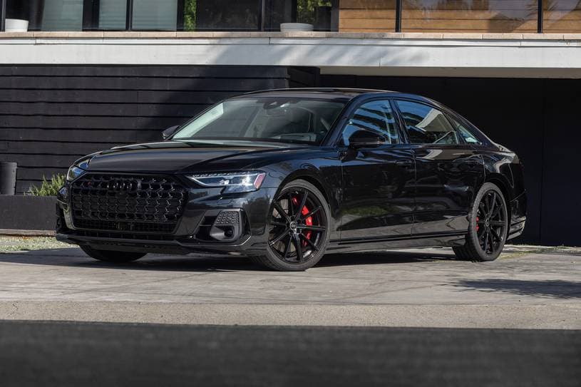 2023 Audi S8