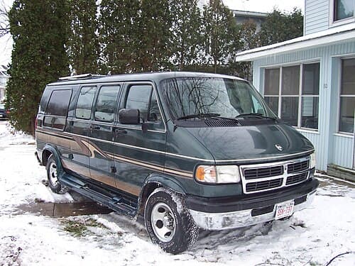 2001 Dodge Ram Van 2500