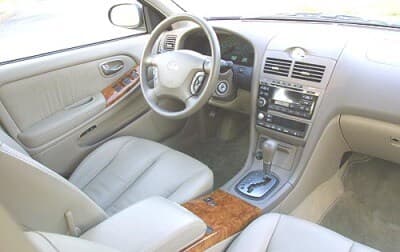 2002 INFINITI I