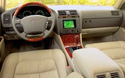 2000 Lexus LS 400