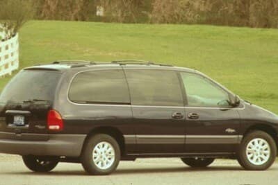 1999 Plymouth Voyager