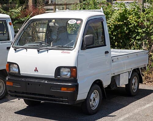 1995 Mitsubishi Truck