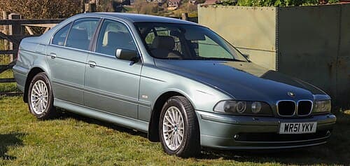 2001 BMW 525i