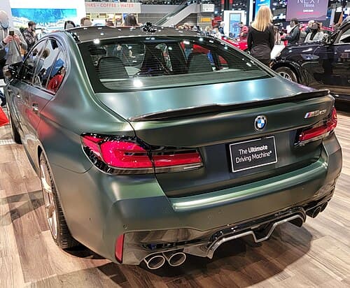 2022 BMW M5