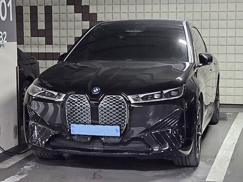 2023 BMW iX 50