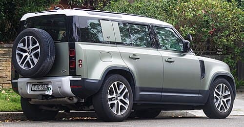 2026 Land Rover Defender 110