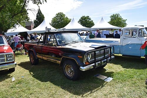 1988 Jeep J-10