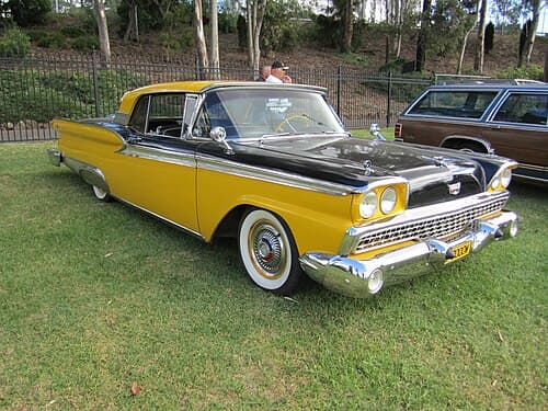1956 Ford Custom 300 Skyliner