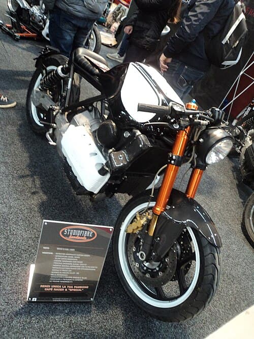 1985 BMW K100