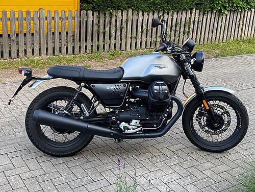 2016 Moto Guzzi V7 III