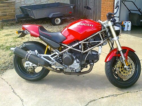 1997 Ducati M900
