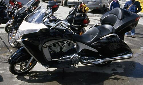 2004 Victory Vision