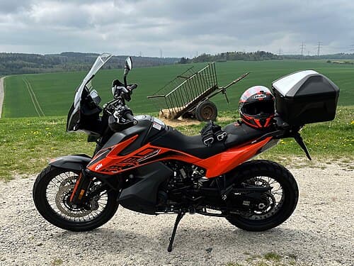 2021 KTM Adventure