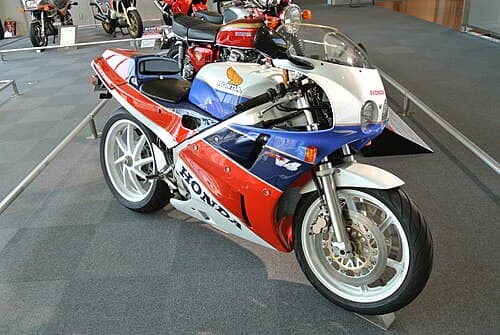 2014 Honda RC30