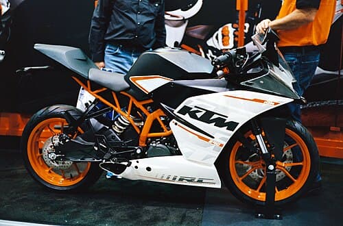 2015 KTM RC