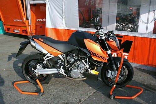 2024 KTM 990 Duke