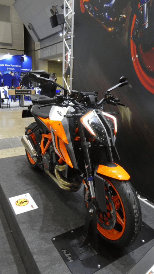 2022 KTM Super Duke