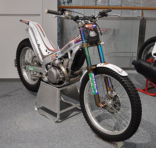 2017 Honda Montesa Cota