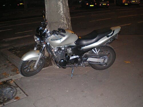 1992 Kawasaki ZR-7S