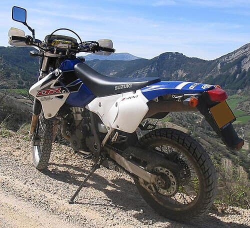 2025 Suzuki DR-Z400SM
